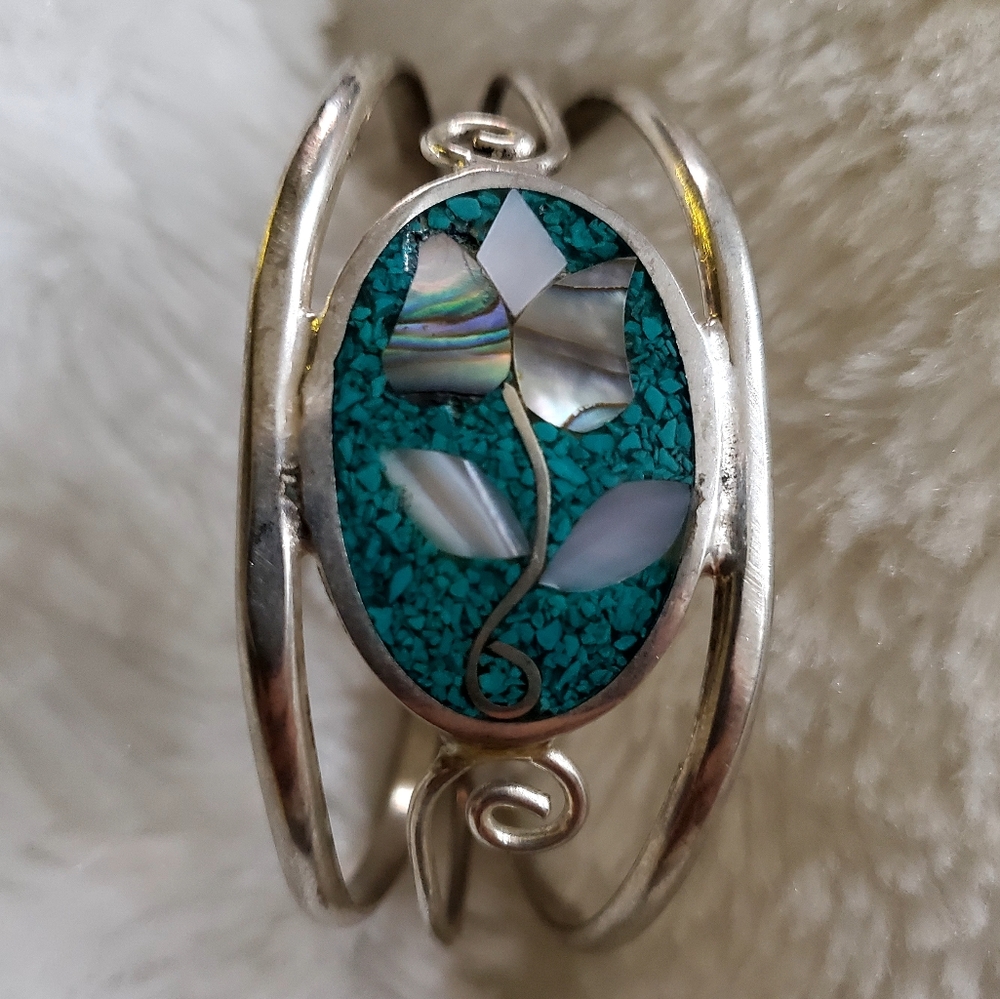 Vtg Mexican Alpaca Cuff Bracelet w/Crushed Turquoise MOP Abalone Shell